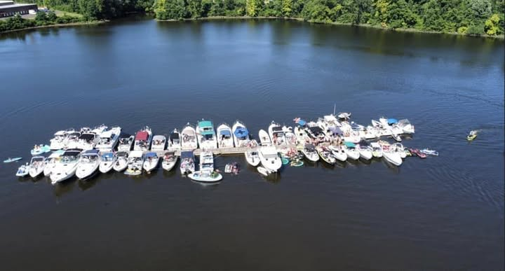 Bristol Yacht Club boats rafted up on the river